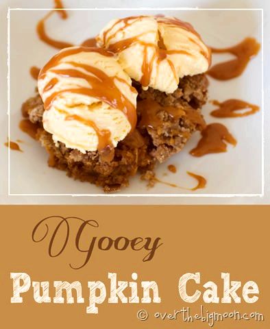 Gooey Pumpkin Cake 