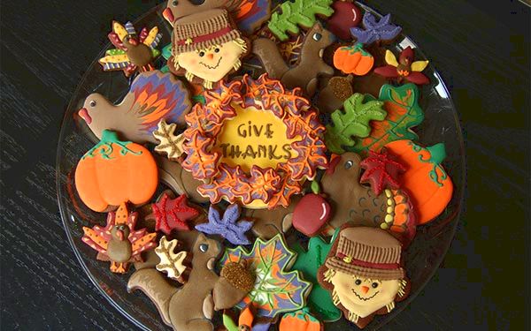 Give-Thanks-Happy-Thanksgiving-Photos