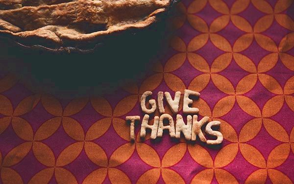 Give-Thanks-2014-Thanksgiving-Image